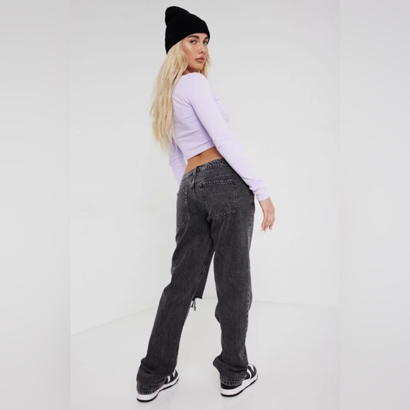 Black low rise jeans from garage - Picture 2 of 3